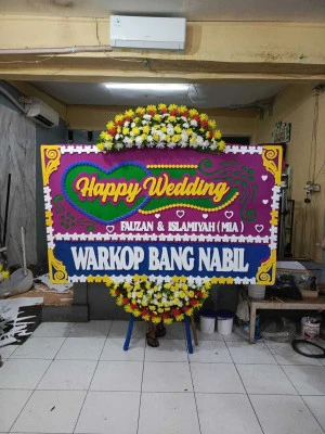 Papan Bunga di Mudal Purworejo